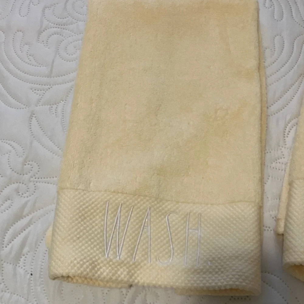 Rae Dunn hand towels